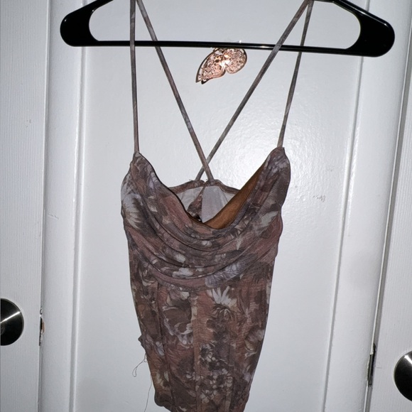 Meet your Posher, Diana - Picture 4 of 6